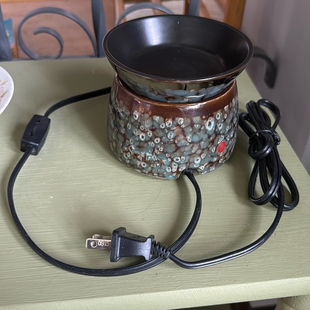 Scentsy Green Marble Warmer